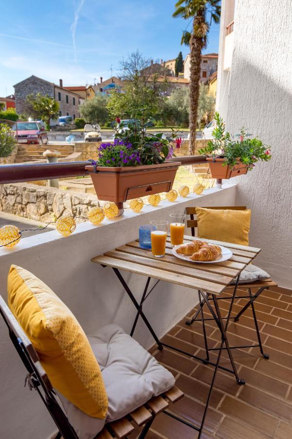 Apartment Papalina Vrsar Eksteriør bilde